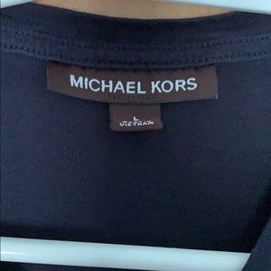 Micheal Kors VNeck